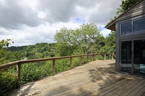 Photo 21- click for photo gallery